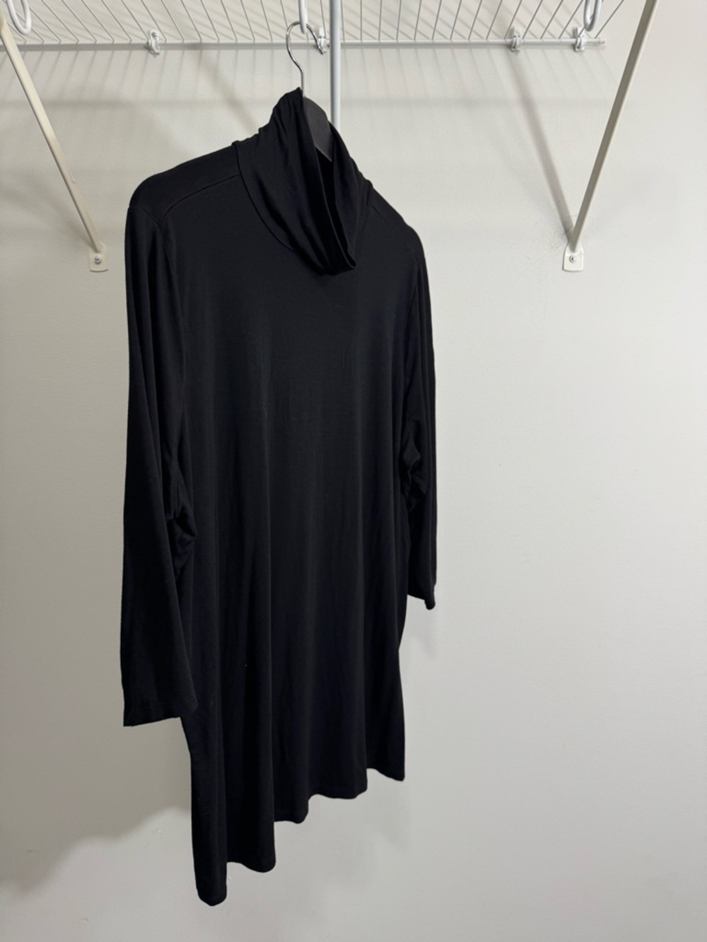 Torrid Size 3 Black Super Soft Knit 3/4th Sleeve Turtleneck